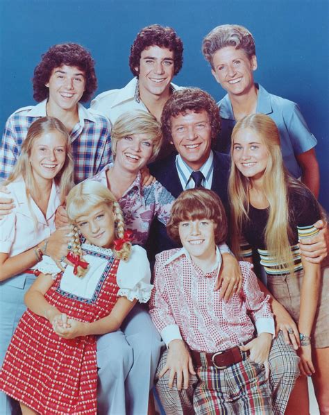 What The Brady Bunch Cast Has Said About Hooking Up With。